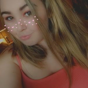 Meet your Posher, Bethany